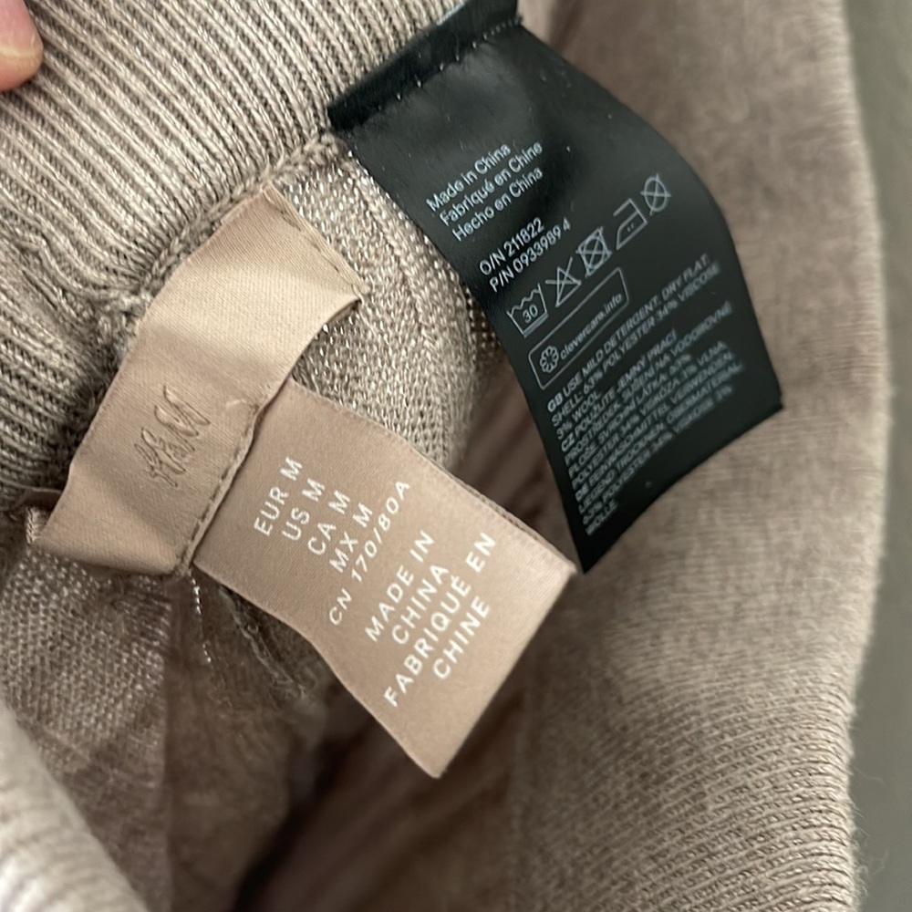 H&M Ribbed Lounge Pants - Picture 4 of 4
